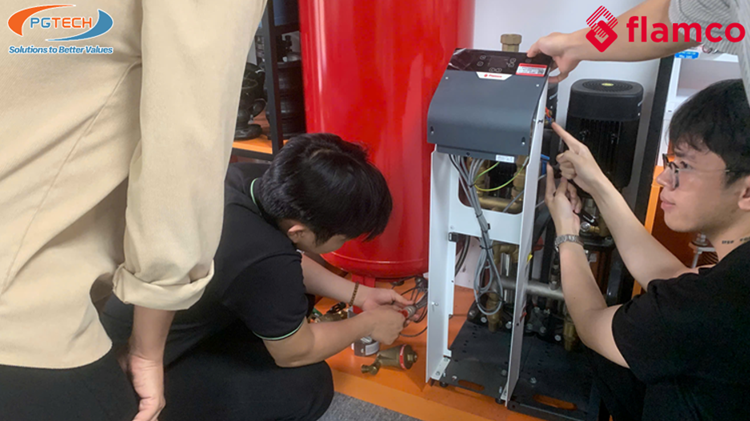 PGTECH không ngừng nâng cao kiến thức và kinh nghiệm thực tế để phục vụ dự án tốt nhất